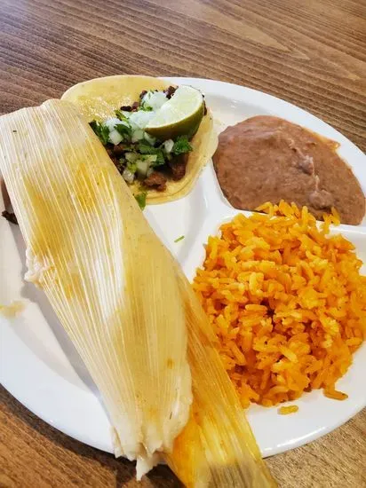 Tamales Nelly