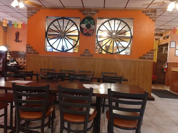 Las Flores Mexican Restaurant | Indianola, IA | Checkle