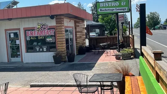 Rockin' Dave's Bistro & Backstage Lounge