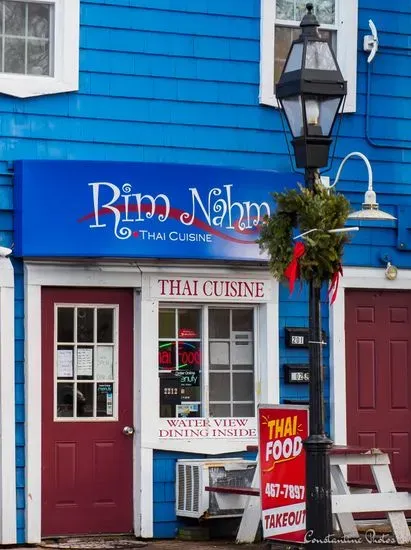 Rim Nahm Thai Cuisine