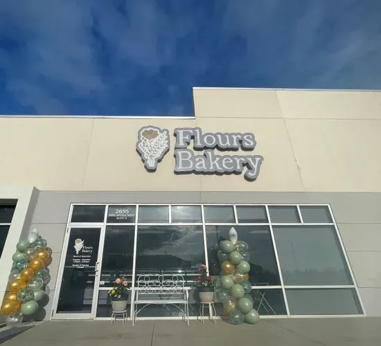 Flours Bakery