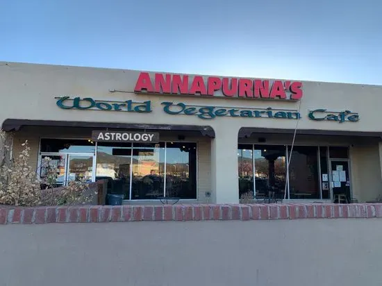 Annapurna’s World Vegetarian Café