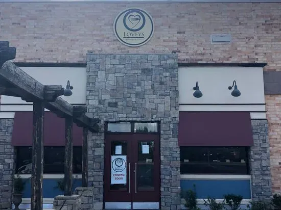 Loveys' Seafood & Grill