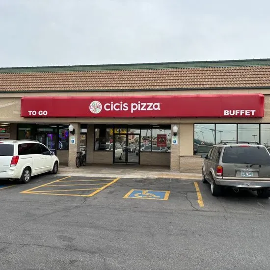 Cicis Pizza