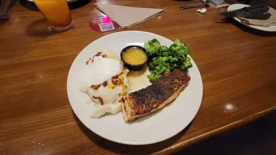 Applebee's Grill + Bar