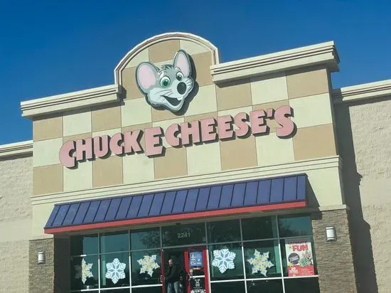 Chuck E. Cheese