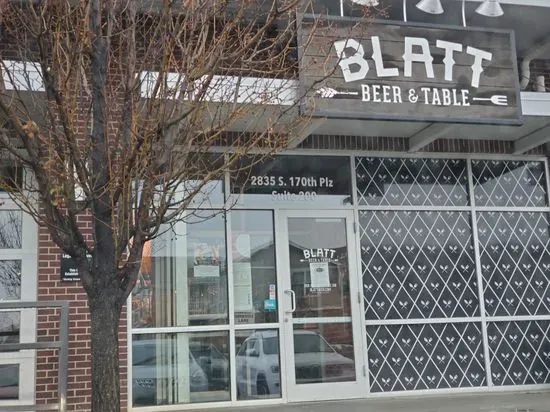 Blatt Beer & Table