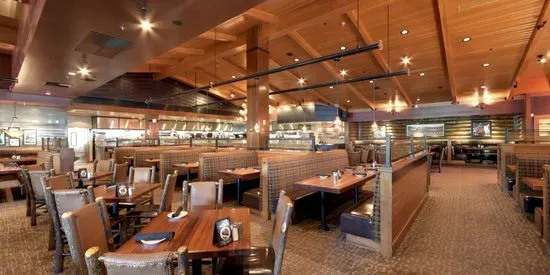 Claim Jumper Steakhouse & Bar - Tualatin, OR