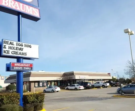 Braum's Ice Cream & Dairy Store