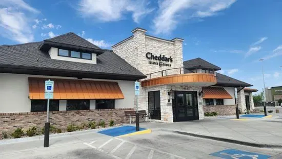 Cheddar's Scratch Kitchen