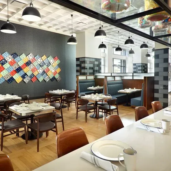 Seltzer's Modern Diner at Omni Oklahoma City Hotel