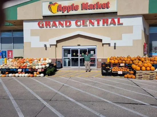 Grand Central Apple Market