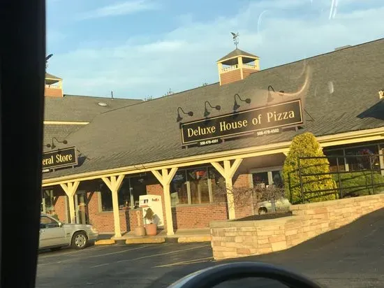 Deluxe House of Pizza
