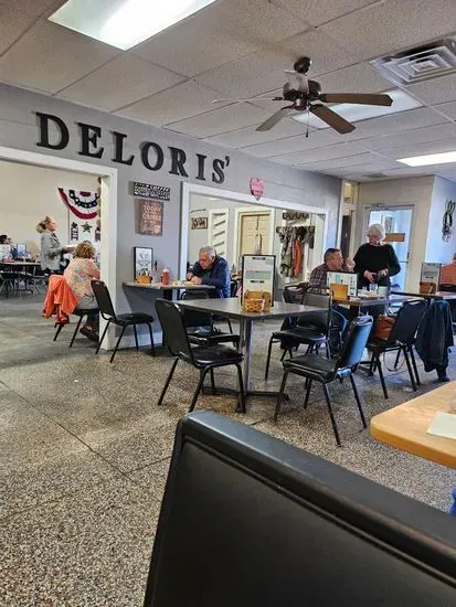 Deloris's Cafe