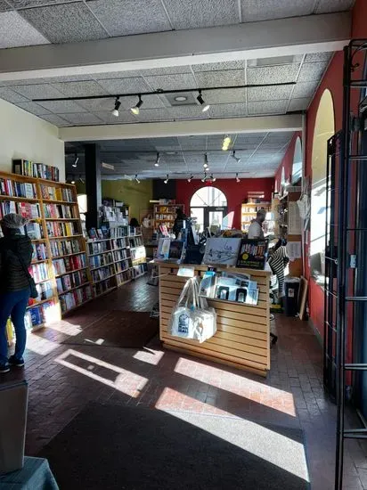 Collected Works Bookstore & Coffeehouse