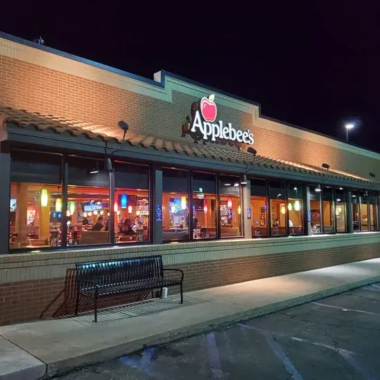 Applebee's Grill + Bar