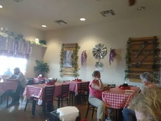 Luigi's Pizza