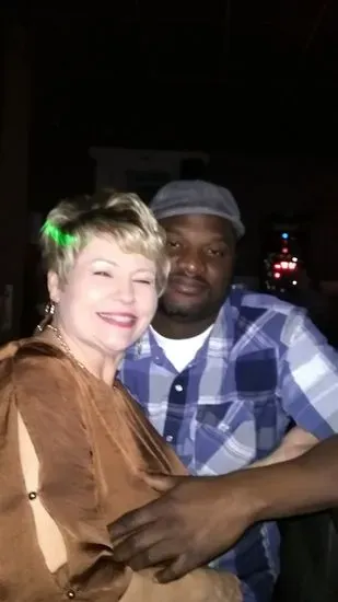 Loudean's Bar & Grill