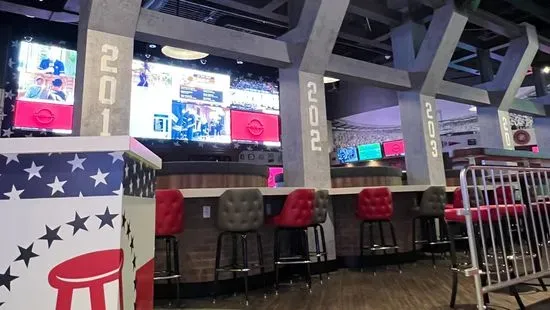 The Sportsbook at Hollywood Gaming Dayton