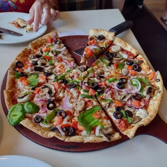 Pizza Hut Bonifay, FL Checkle