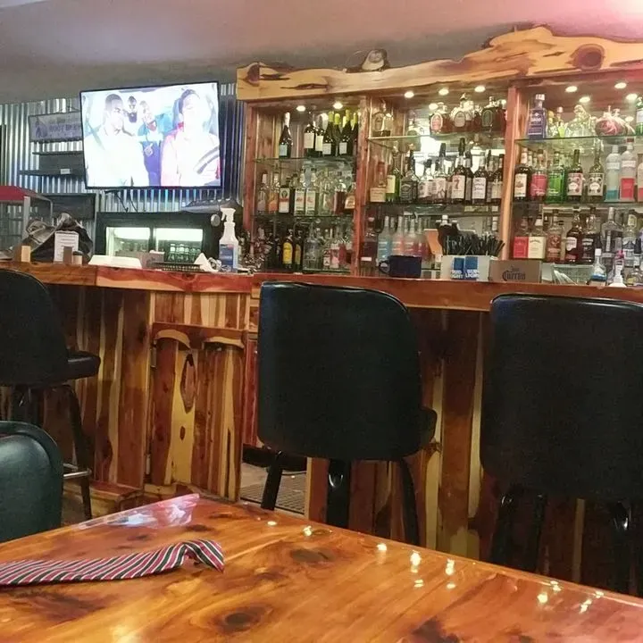 The Quonset Bar And Grill Elmwood, NE Checkle