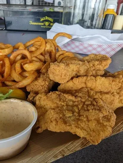 Under The Boardwalk Bar & Grill