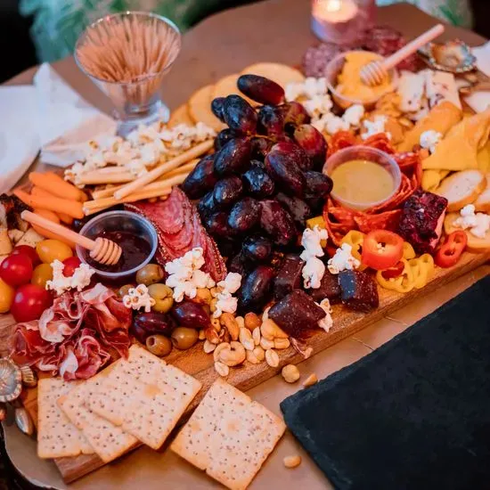 Bubble Bar Champs & Charcuterie Lounge