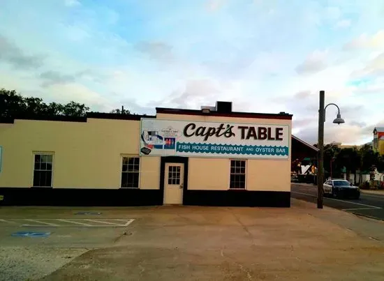 Captain's Table Fish House Restaurant
