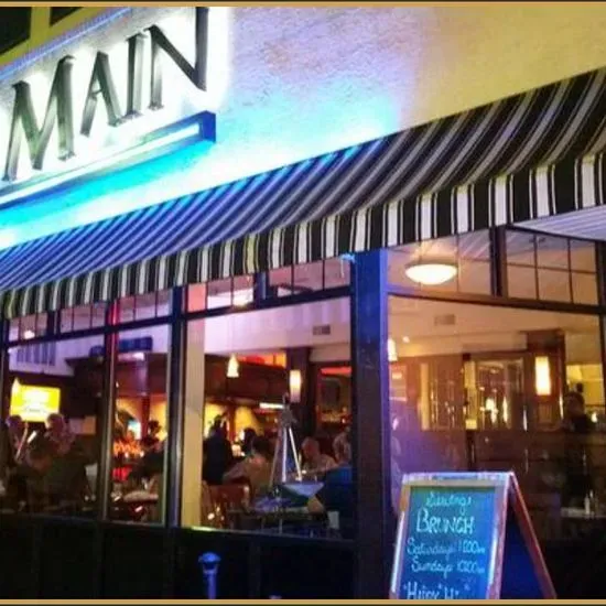 30 Main Dining Entertainment & Events