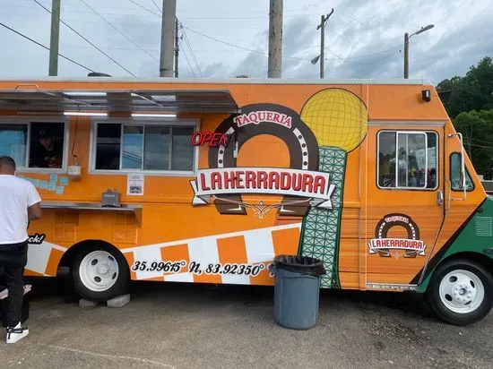 Taqueria La Herradura Food Truck