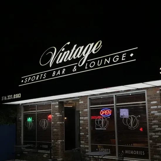 Vintage Bar & Lounge