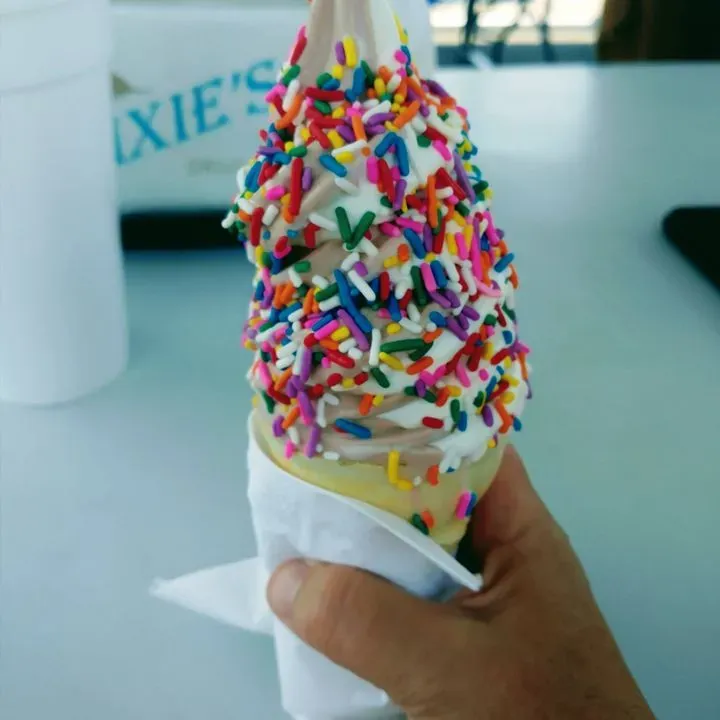 Dixie’s DriveIn Ansted, WV Checkle