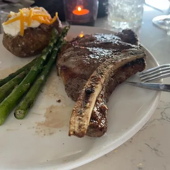 Red's Steakhouse