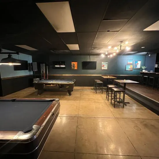 Finesse Lounge