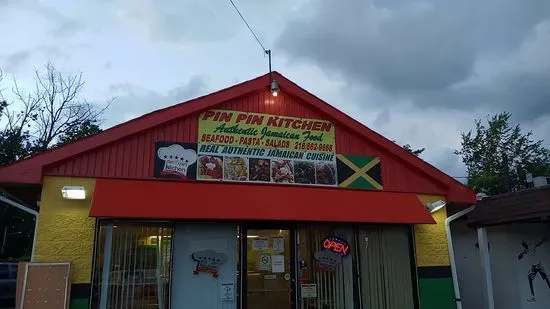 Pin pin's Kitchen - Jamaican restaurant