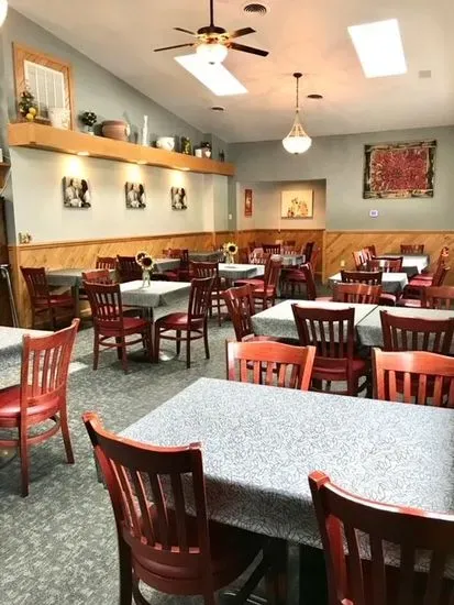 Mama Rosa's Restaurant & Bar