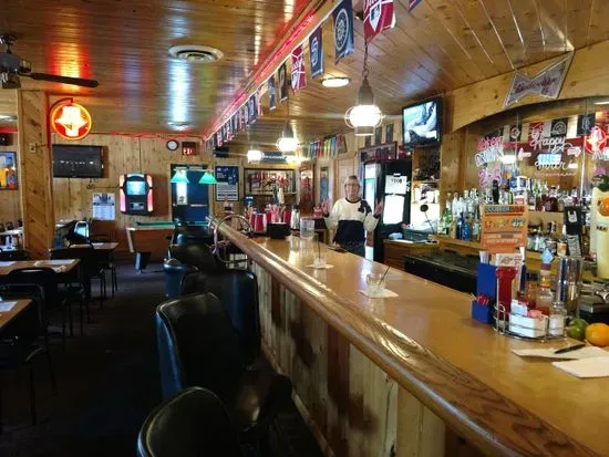 Wayside Bar & Grille