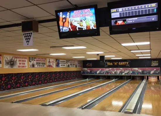 Tom N Gary's Bowling Center