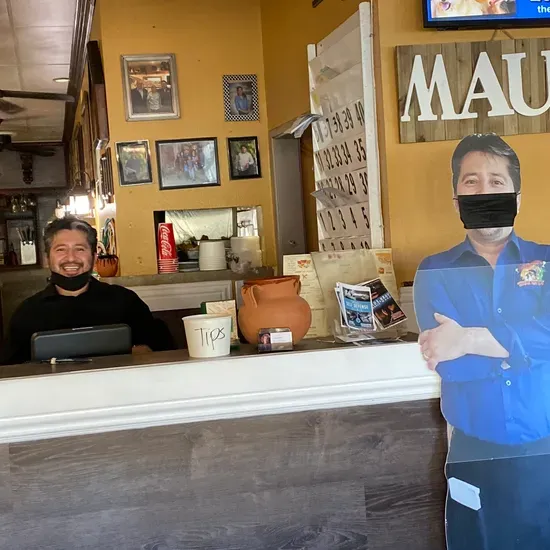 Mauricio's Mexican Food and Pizza