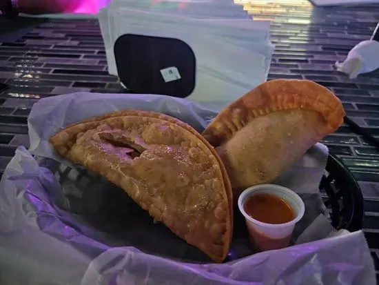 NYS Lounge Empanadas & Hookah