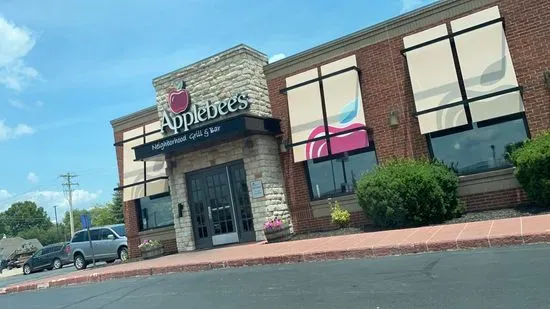 Applebee's Grill + Bar