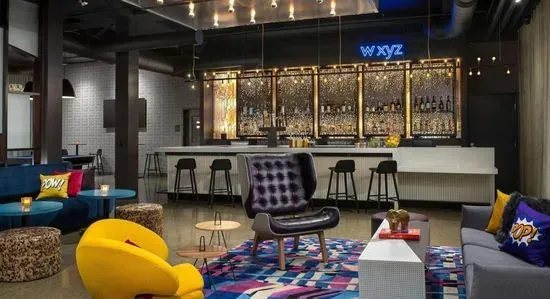 WXYZ Bar at The Battery Atlanta