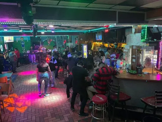 El Nuevo Paraiso Sport Bar