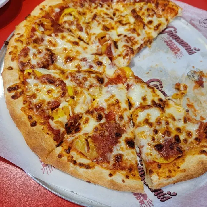 Giovanni's Pizza Den Banner, KY Checkle