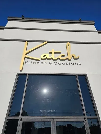 Katch Kitchen & Cocktails