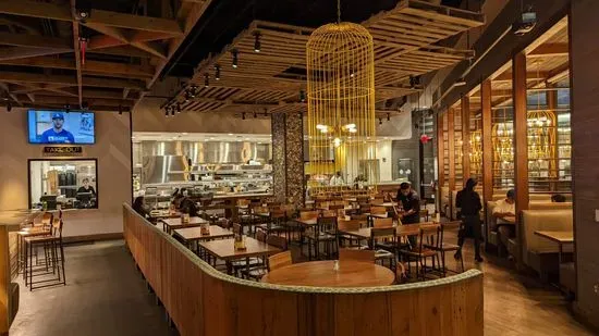 California Pizza Kitchen at Westfield Century City