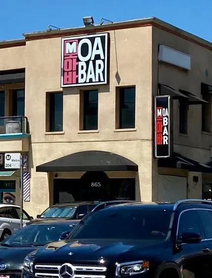 Moa Bar