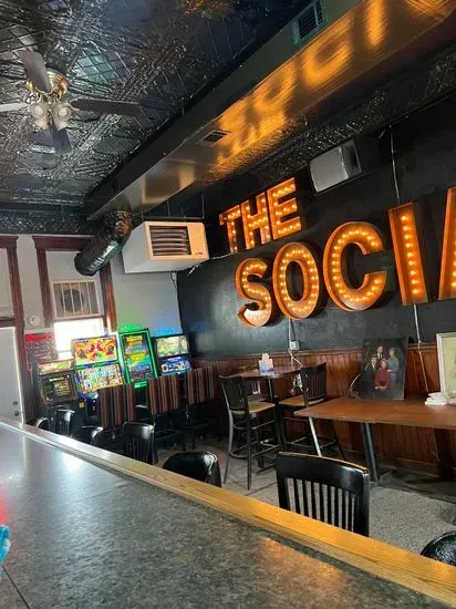 The Social Bar & Grill
