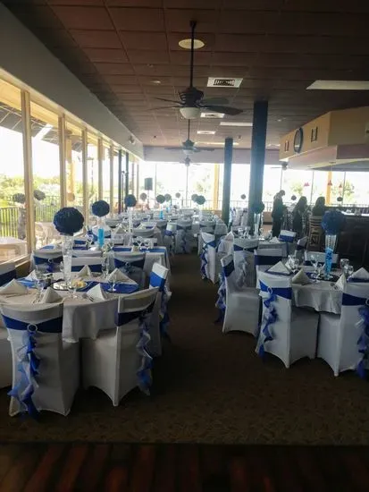 Caddyshak Tiki Bar, Pool & Party