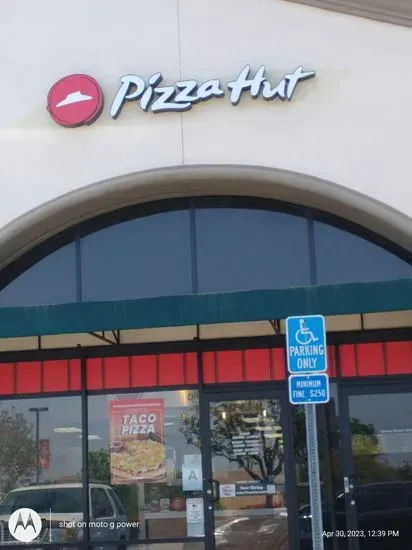 Pizza Hut